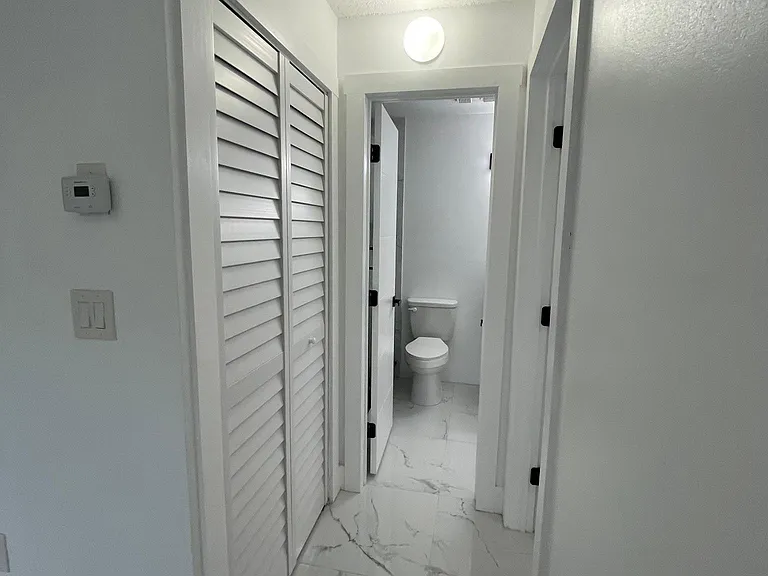 1701 NW 96th Ter #F — Photo 14