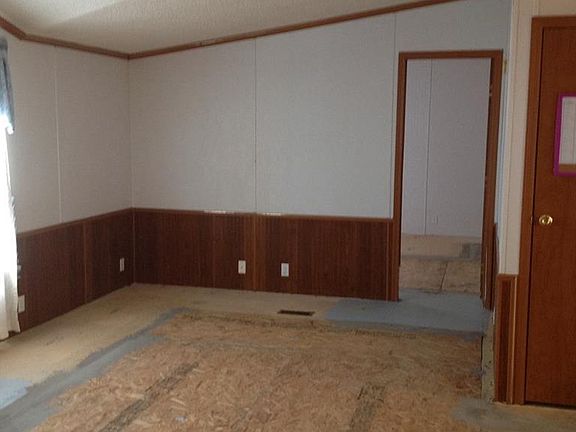 5th image of 350 Lincoln View Dr