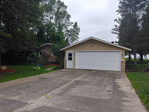 5th image of 1616 Lamberton Lake Dr NE