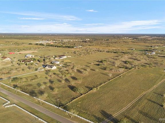 3rd image of 21322 Los Venados Dr