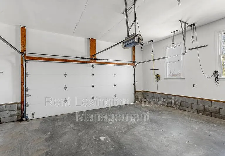 4589 Fieldmoor Dr — Photo 27