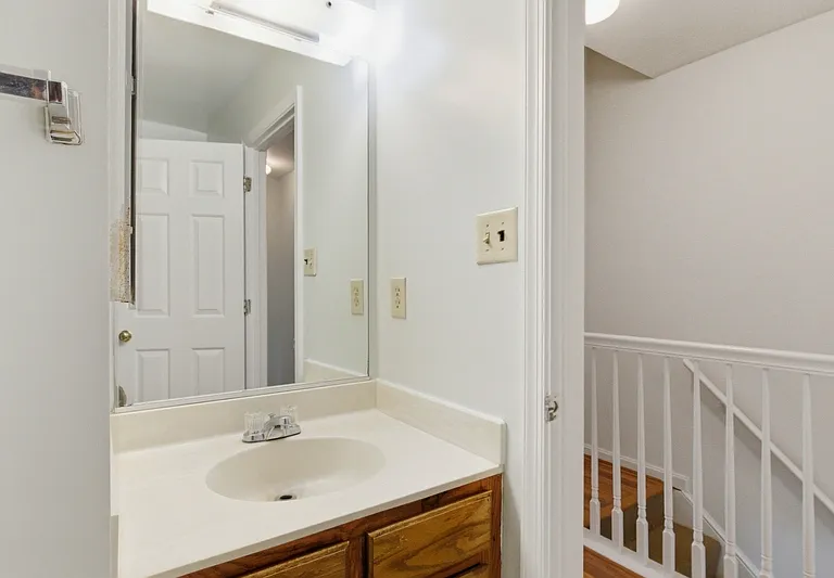 1033 Higgins Way #1 — Photo 13