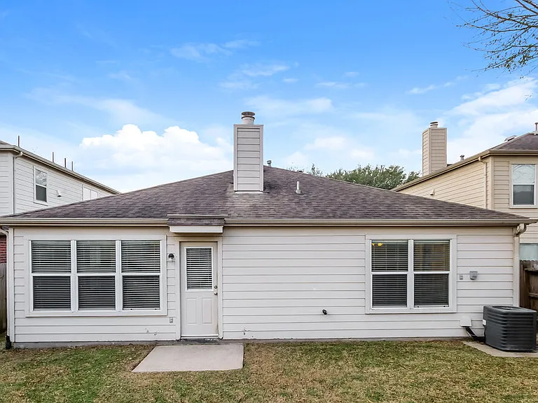 18326 Atasca Woods Trce — Photo 16