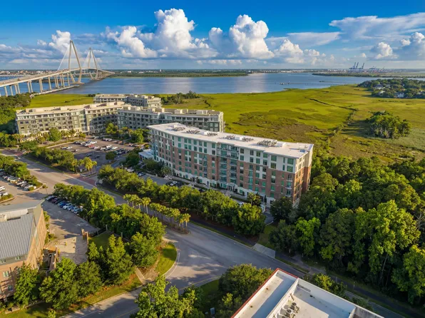 155 Wingo Way #416, Mount Pleasant, SC 29464