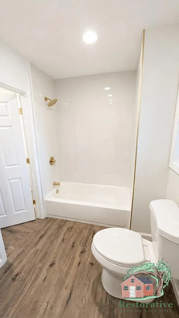 3 bed, 1428 sqft, $2,800 — Photo 2
