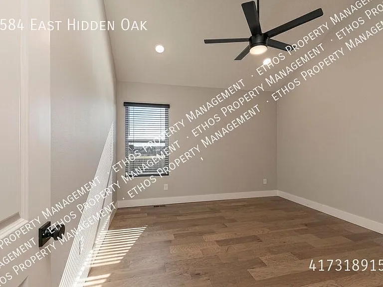 4584 E Hidden Oak St — Photo 36