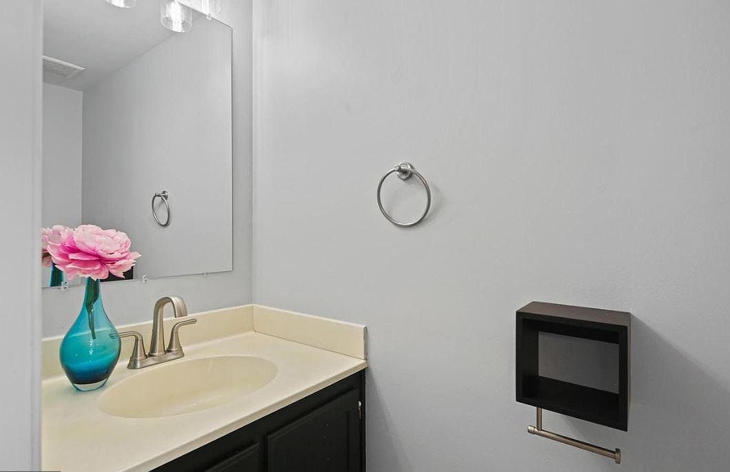 9635 Hingston Downs, Columbia, MD 21046 Zillow