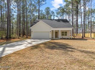 2080 Page Rd, Burgaw, NC 28425