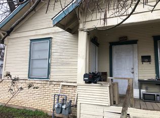 1412 S Park St, Commerce, TX 75428
