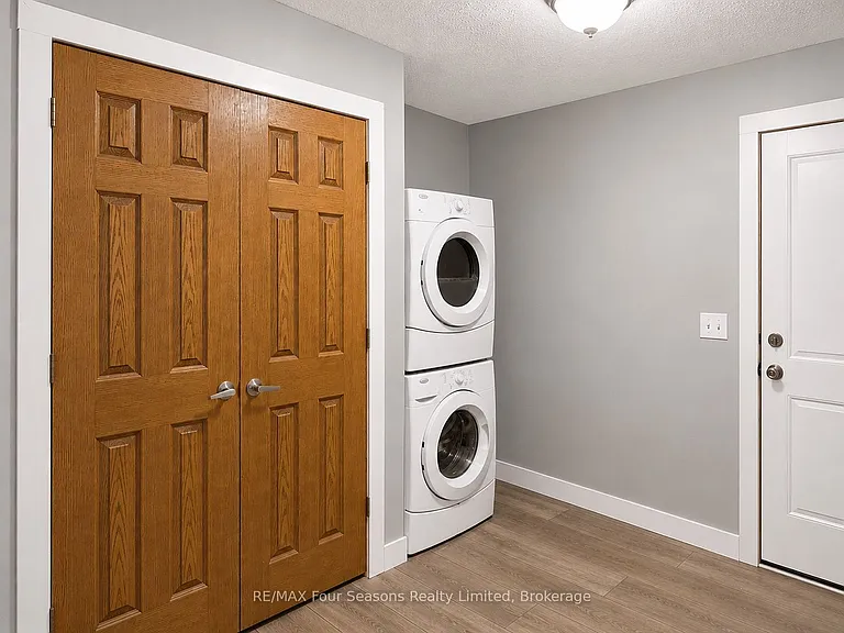 128 Spruce St #130 — Photo 14