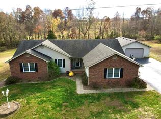 1425 J D Buchanan Rd, Hanson, KY 42413