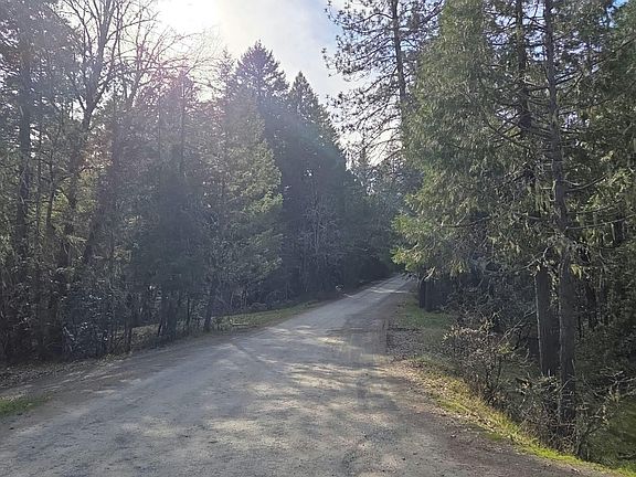 5th image of 600 Indian Creek Rd
