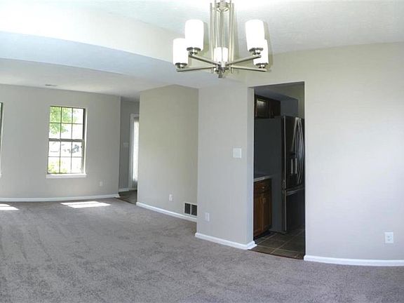 4th image of 6143 Tybalt Ct