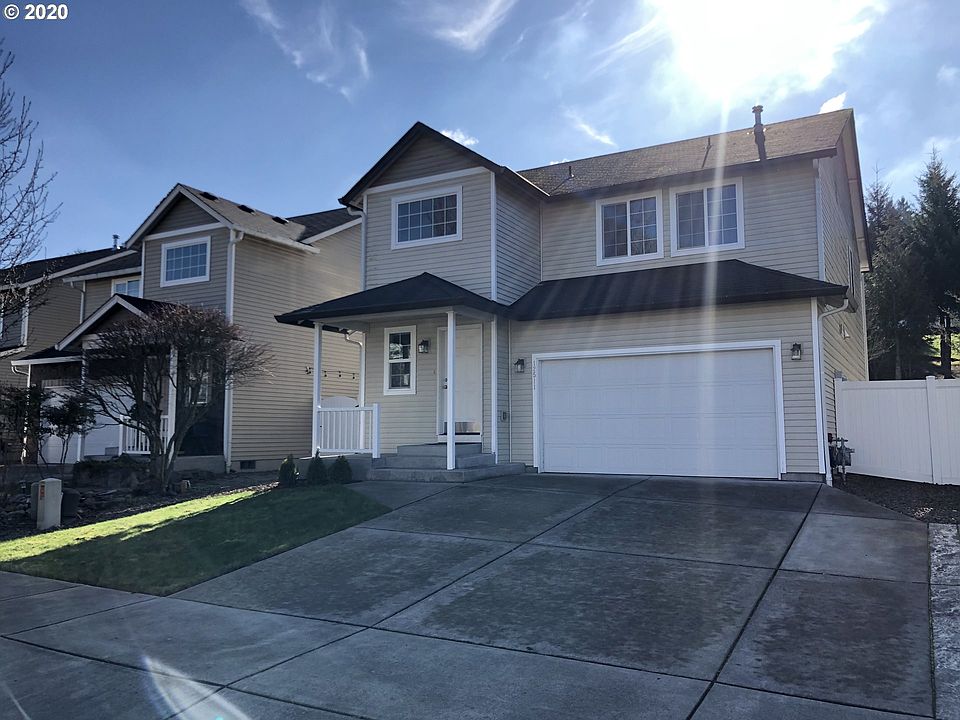 1st image of 12511 NE 26th St