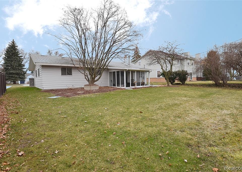 2698 Yorkshire Rd, photo 27