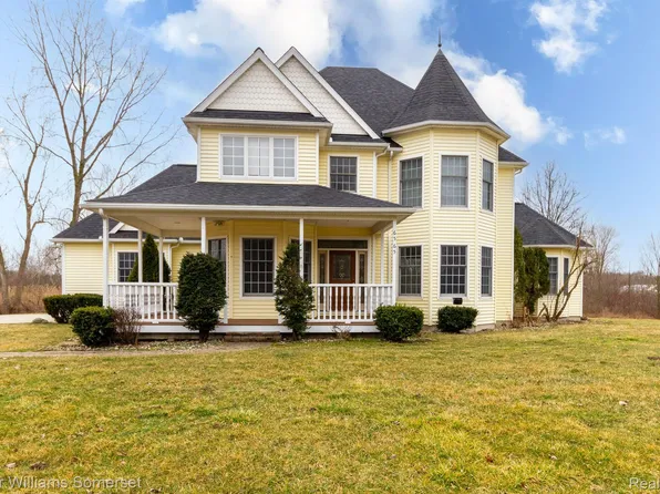 6565 Springborn Rd, China, MI 48054