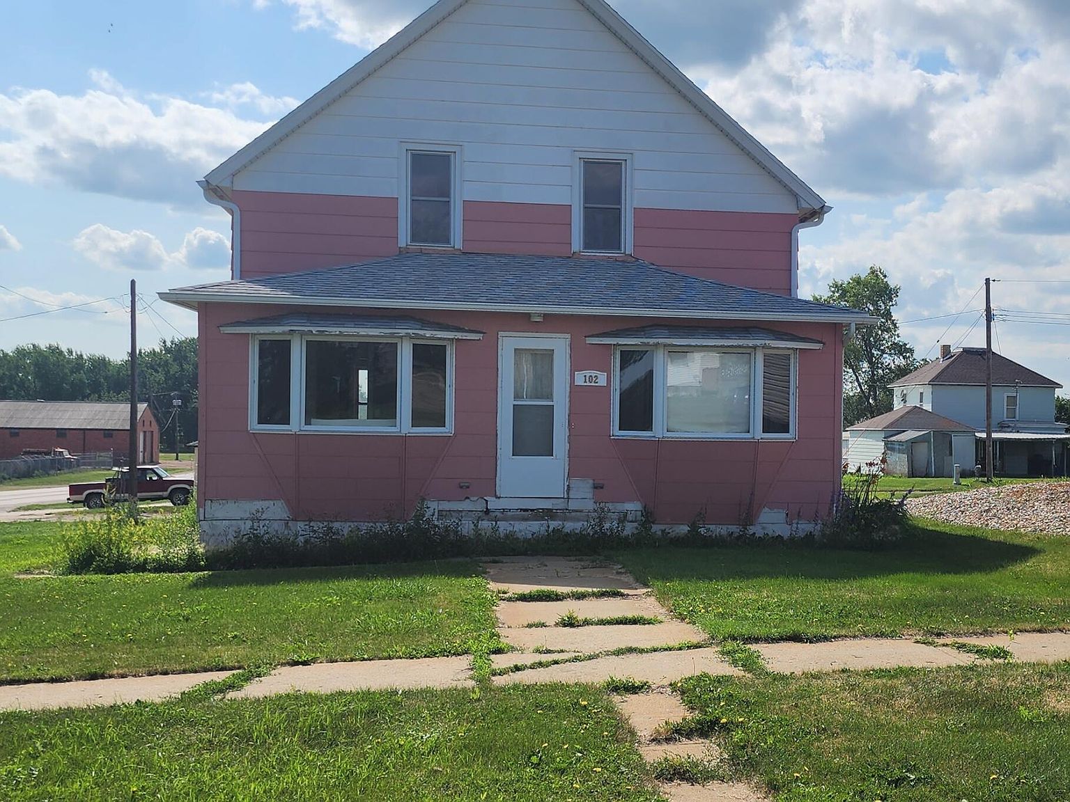 102 Iowa Ave, Mott, ND 58646 | MLS #23-916 | Zillow