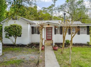 1018 Longo St, Waveland, MS 39576