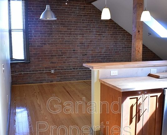 4th image of 113 Norfolk Ave SW #12