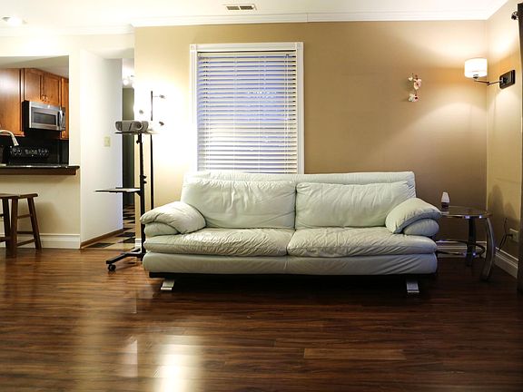4th image of 101 Kristin Cir APT 2