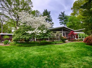 42 Erskine Dr, Morristown, NJ 07960