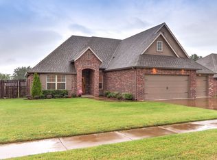 8508 N 77th Ave E, Owasso, OK 74055