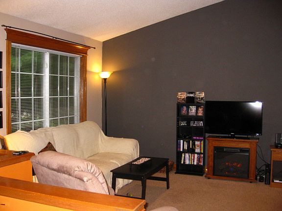 3rd image of 5825 Ellcourt Dr