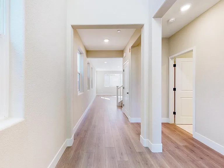 81 Lemon Twist Ct — Photo 2