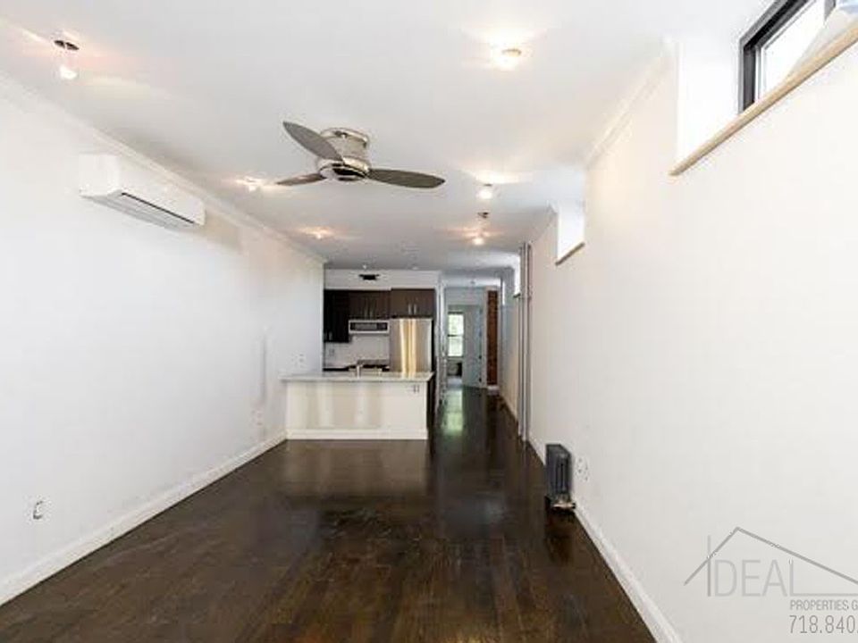 1st image of 293 Degraw St APT 3R