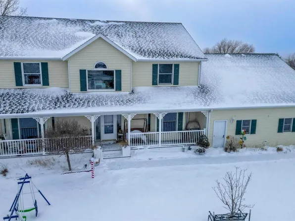 807 Bruce Dr NW, Mandan, ND 58554