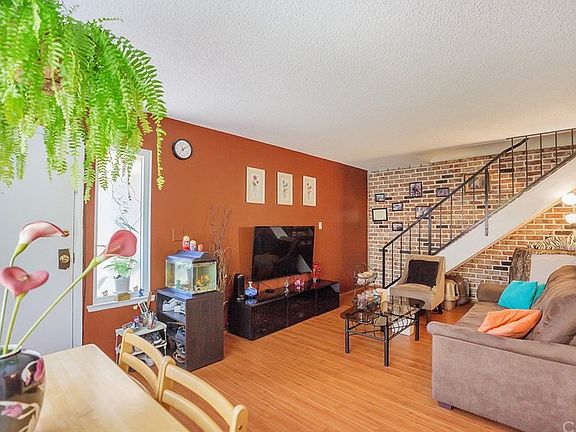 3rd image of 18209 Camino Bello APT 2