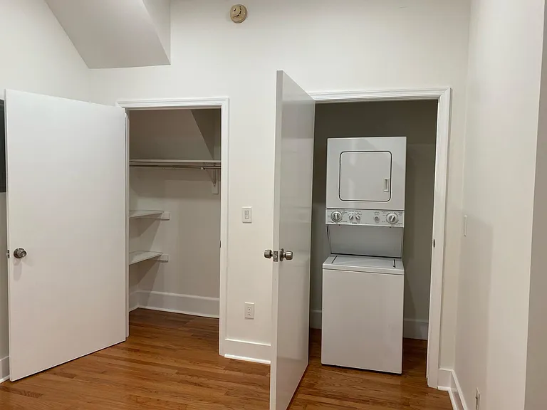 2542 E Clearfield St #A — Photo 11