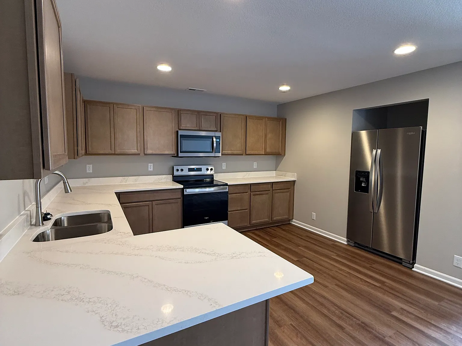 1512 Park Ave — Photo 2