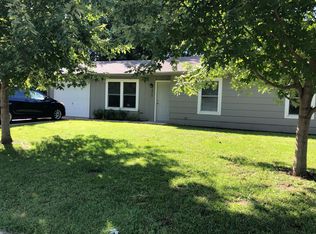 2517 Maverick Ln, Lawrence, KS 66046