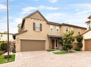 3336 S Alton Ct, Santa Ana, CA 92704