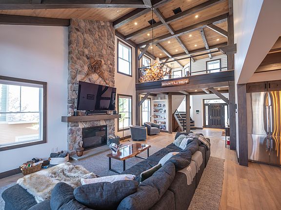 5th image of 19B Boulder Ridge Drive #19B