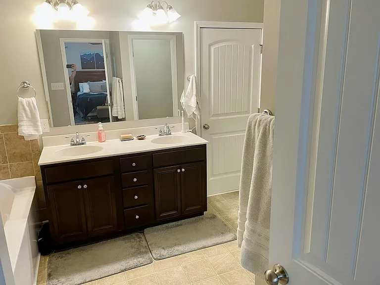 321 Cornhill Rd — Photo 25