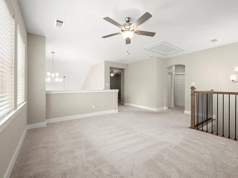 311 Pilazzo St — Photo 30