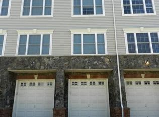 11273 Wortham Crest Cir #34, Manassas, VA 20109
