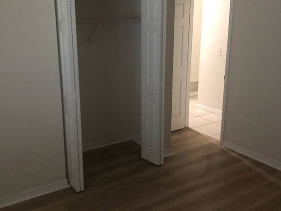 5th image of 136 SE Selva Ct #1