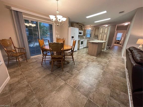 5th image of 5926 Brightwood DR