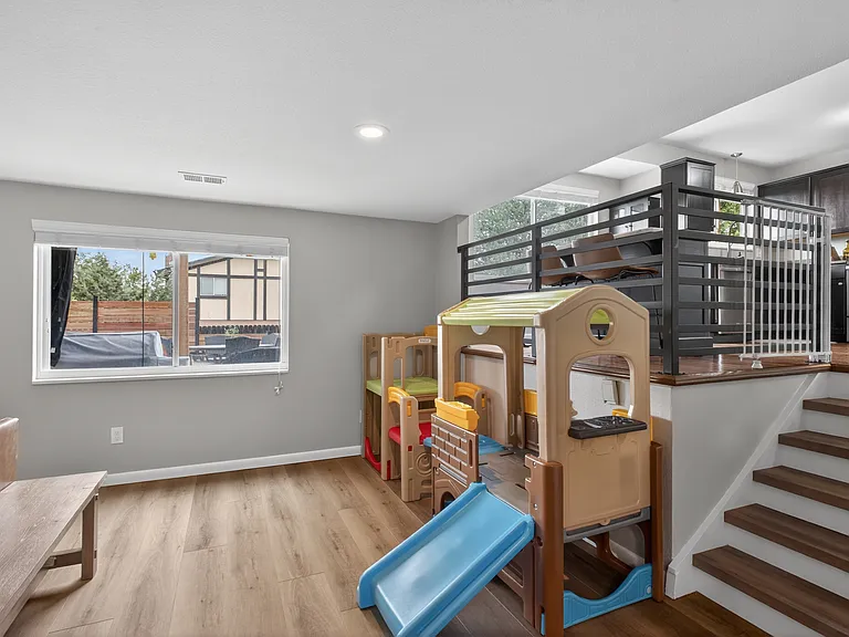 8234 Ammons Cir — Photo 13