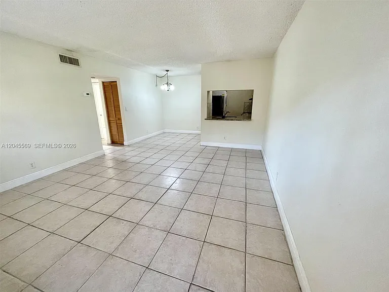 2642 Riverside Dr #2642 — Photo 18