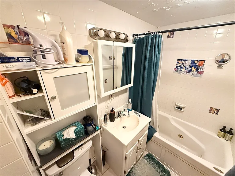 252 Elm St #1 — Photo 6