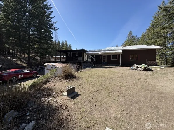 9 Forest Edge Road, Oroville, WA 98844