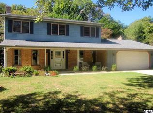 713 Florence Cir, Mechanicsburg, PA 17050