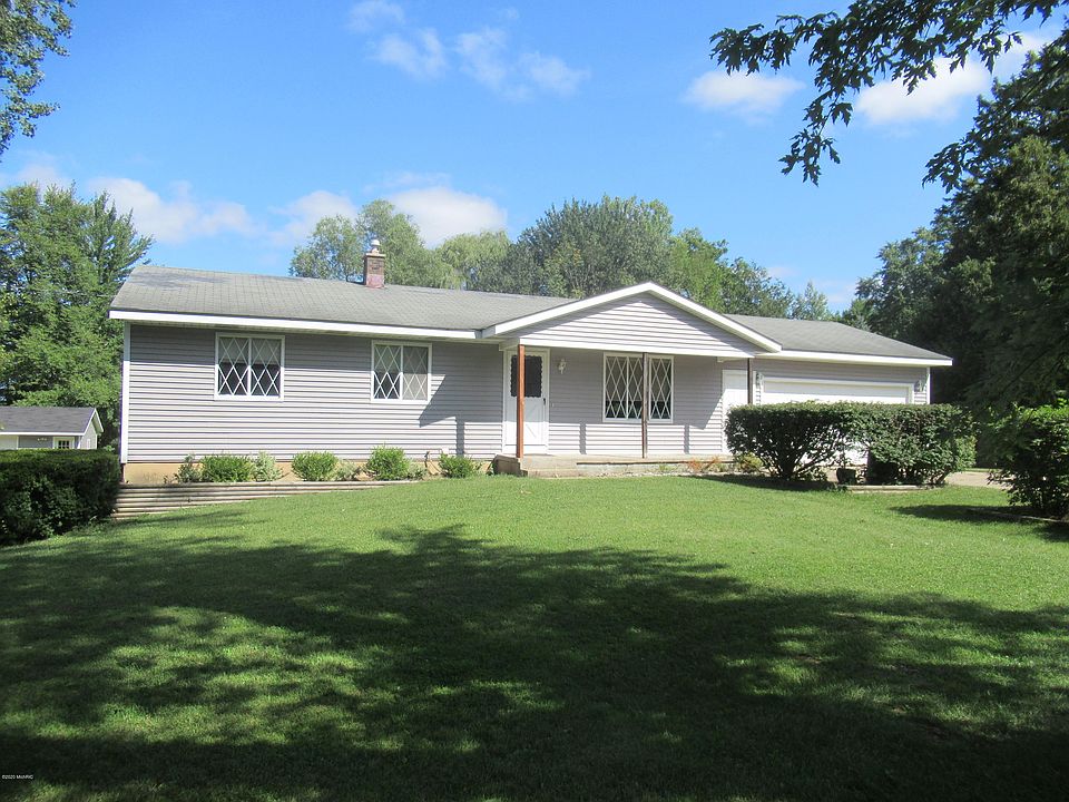 1st image of 627 79th St SE