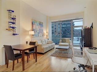 125 S Green St APT 210A, Chicago, IL 60607