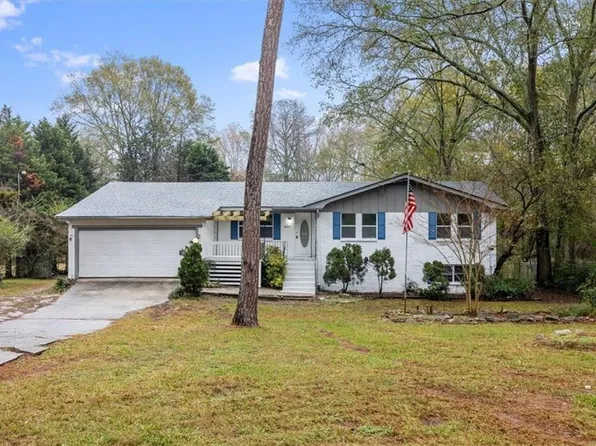 3005 Riviera Dr NW, Conyers, GA 30012