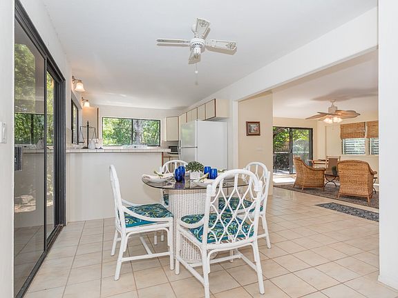 3rd image of 77-6529 Naniloa Dr